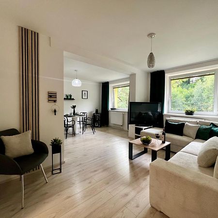 Apartmany New Forest Retreat - U Lesa, S Parkovanim, 300Mbit Internet Jesenik Exterior photo